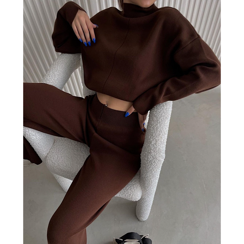 Sara Brown Knit Set